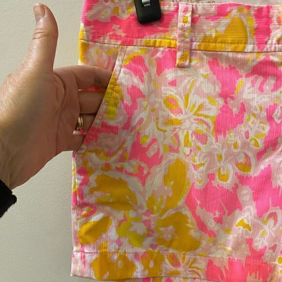 Lilly Pulitzer The Callahan Short Women Size 4 - Picture 2 of 12